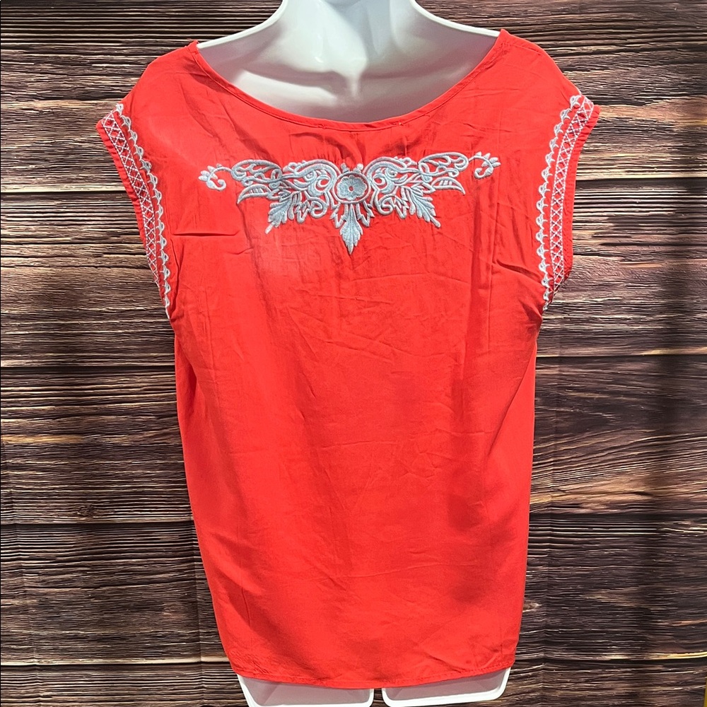 E2 Clothing Embroidered Orange Women's Top - Picture 2 of 4